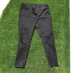 Joe’s Jean. Skinny size 32. Super soft